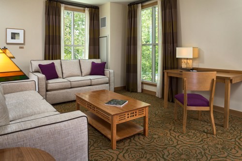 The Inn at Swarthmore Suite